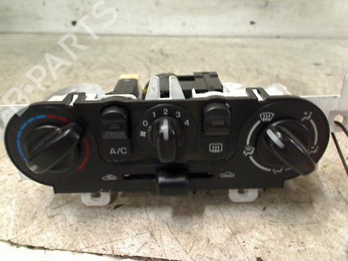 Used Climate control MAZDA 323 F VI Hatchback (BJ) 1.5 16V (BJ5W) (88 hp) 11320437