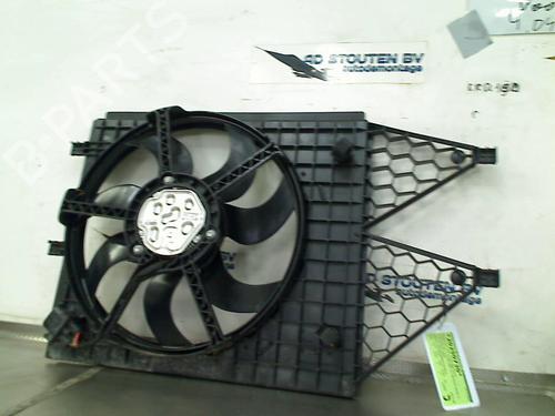 Used Fan VW POLO V (6R1, 6C1) 1.0 TSI (95 hp) 26730474