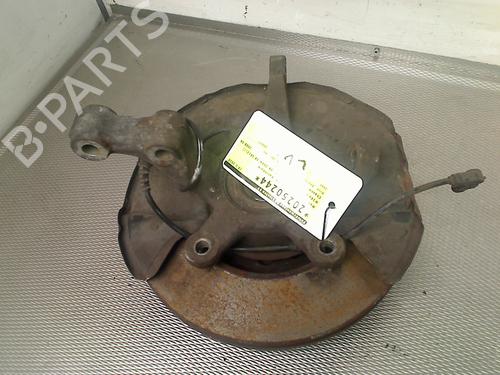 Fusee links voor Fusee links voor MERCEDES-BENZ B-CLASS Sports Tourer (W245) B 200 (245.233) (136 hp) 36070754 36070754