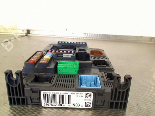 Fuse box PEUGEOT 2008 I (CU_) 1.2 THP 110 / PureTech 110 | BP38085609E1 - Image 2