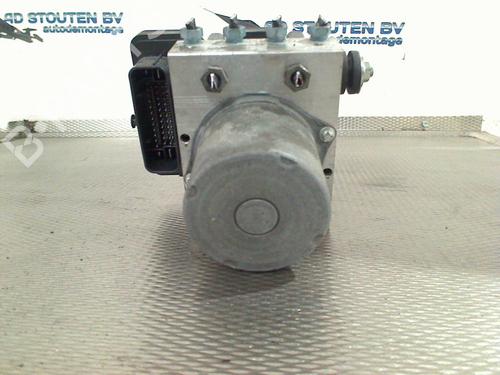 Used ABS pump MERCEDES-BENZ VITO Van (W447) 111 CDI (447.601, 447.603, 447.605) (114 hp) 30845335