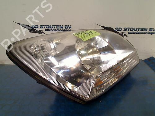 Right headlight KIA SPORTAGE II (JE_, KM_) 2.0 i 16V | BP14997797C29