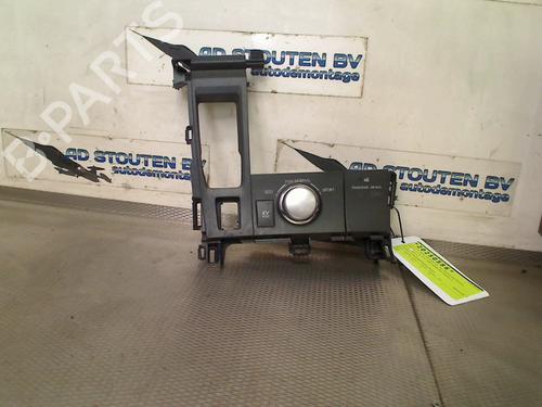 Used Switch LEXUS CT (ZWA10_) 200h (ZWA10_, ZWA10R) (136 hp) 28215316