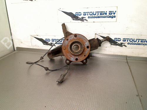 Used Left front steering knuckle PEUGEOT 3008 I MPV (0U_) 2.0 HDi Hybrid4 (0URHCA) (200 hp) 30514559