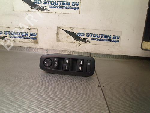 Used Left front window switch PEUGEOT 2008 I (CU_) 1.2 THP 130 / PureTech 130 (130 hp) 30742723