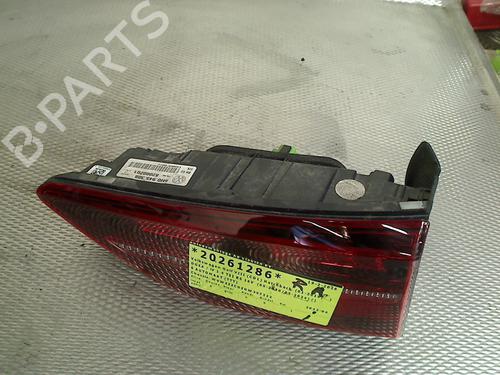 Right taillight VW GOLF VIII (CD1, DA1) 1.4 GTE Plug-in Hybrid | BP37158647C35 - Image 3