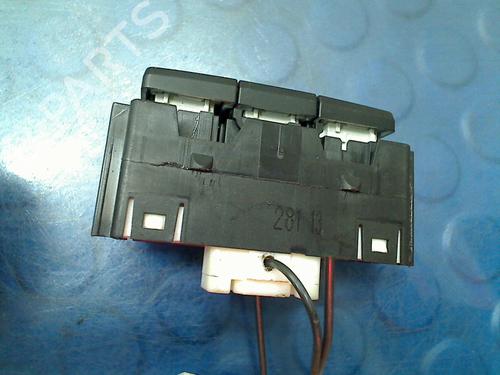 Switch TOYOTA AURIS Estate (_E18_) 1.8 Hybrid (ZWE186_, ZWE186R, ZWE186H) | BP13359315I30 