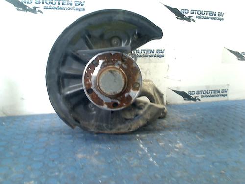 Used Right rear steering knuckle SKODA SUPERB III Estate (3V5) 1.6 TDI (120 hp) 13409564
