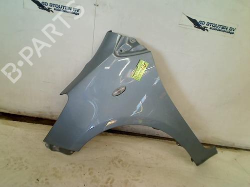Used Left front fenders TOYOTA YARIS (_P9_) 1.3 VVT-i (SCP90_, SCP90R) (87 hp) 21079014