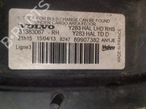 Right headlight VOLVO V60 I (155) 1.6 DRIVe | BP11311596C29 