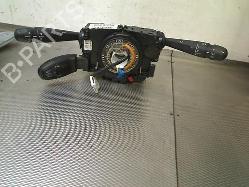 Comutador piscas / escovas Comutador piscas / escovas PEUGEOT 208 I (CA_, CC_) 1.2 VTI 82 (82 hp) 36162776 36162776