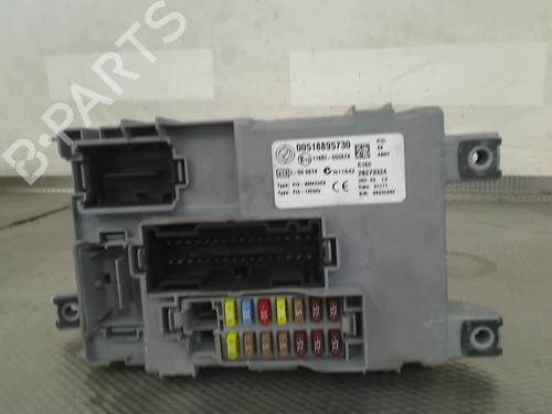 Sikringsdåse Sikringsdåse FIAT 500 (312_) 1.2 (312AXA1A) (69 hp) 33270238 33270238