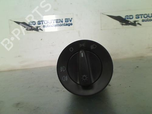 Used Headlight switch SKODA FABIA II (542) 1.4 (86 hp) 21144284