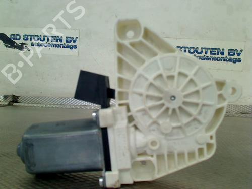 Left rear window motor MERCEDES-BENZ S-CLASS (W221, V221) S 350 BlueTec (221.026, 221.126) | BP30901762E23 
