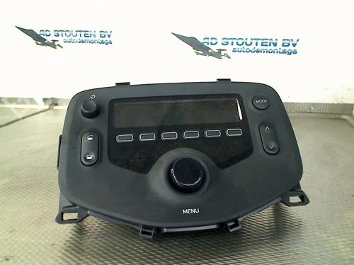 Bilradio CITROËN C1 II (PA_, PS_) 1.0 VTi 72 (72 hp) 28474052