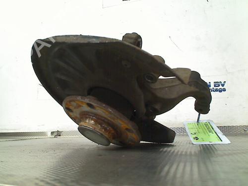 Højre hjullejehus spindel AUDI A3 Sportback (8YA, 8YF) 35 TDI (150 hp) 29742777