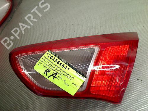 Used Right taillight MITSUBISHI LANCER VIII Sportback (CX_A) 1.6 MIVEC (117 hp) 31315242