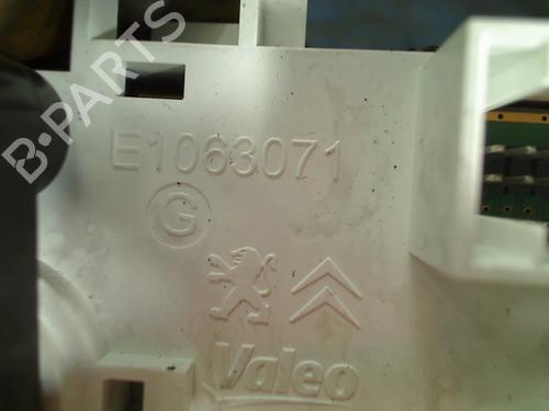 Climate control PEUGEOT 208 I (CA_, CC_) 1.2 VTI 82 | BP11327506I5
