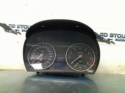 Used Instrument cluster Instrument cluster 20849979 20849979