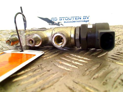 Injection rail AUDI A8 D3 (4E2, 4E8) 4.0 TDI quattro | BP11306951M98 