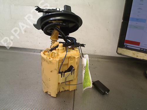 Used Fuel pump Fuel pump 38746582 38746582