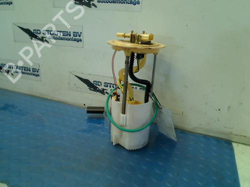 Used Fuel pump RENAULT KADJAR (HA_, HL_) 1.5 dCi 110 (HLA3) (110 hp) 11264384