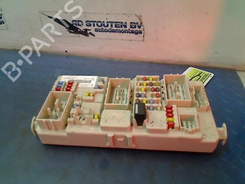 Used Fuse box FORD FOCUS II (DA_, HCP, DP) 2.0 (145 hp) 12589622