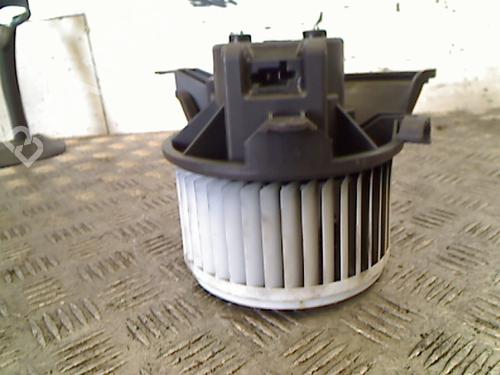 Varmeblæser FIAT FIORINO Box Body/MPV (225_) 1.3 D Multijet (225BXD1A, 225BXB1A, 225BXB11) (75 hp) 11313957
