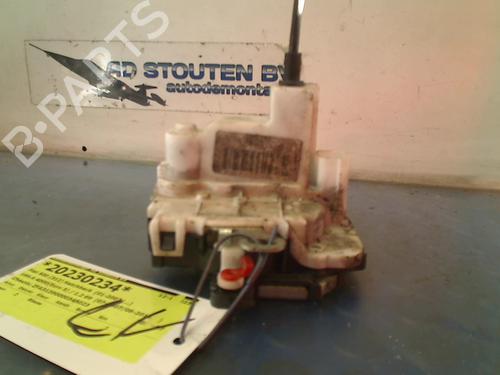 Used Front left lock FIAT 500 (312_) 1.2 (312AXA1A) (69 hp) 13610224