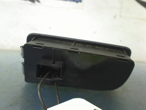 Switch BMW 1 (E87) 116 i | BP38950654I30 - Image 3