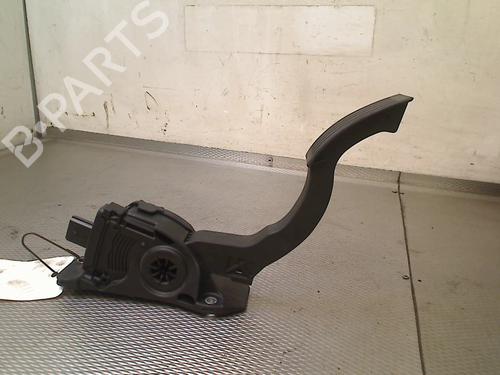 Pedal VOLVO V40 Hatchback (525) D2 | BP33246993I4 - Image 4