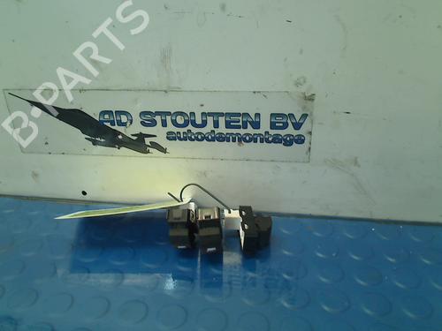 Used Switch PEUGEOT 2008 I (CU_) 1.2 VTi (82 hp) 13616361