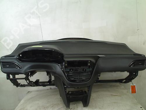 Used Dashboard Dashboard PEUGEOT 208 I (CA_, CC_) 1.2 PureTech 82 (82 hp) 36339447 36339447
