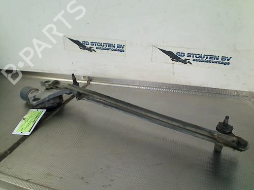 Used Front wipers mechanism VOLVO V50 (545) 2.0 D (136 hp) 24132079
