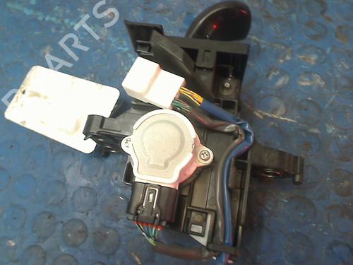 Gear lever TOYOTA AURIS Estate (_E18_) 1.8 Hybrid (ZWE186_, ZWE186R, ZWE186H) | BP11324048M90 