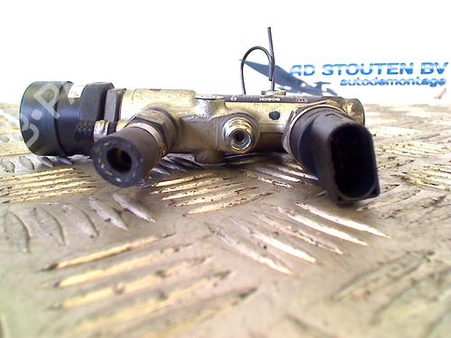 Injection rail AUDI A8 D3 (4E2, 4E8) 4.0 TDI quattro | BP11306951M98 