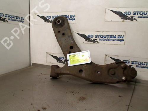 Used Right front suspension arm TOYOTA AURIS (_E15_) 1.6 (ZRE151_, ZRE151R) (124 hp) 30514578