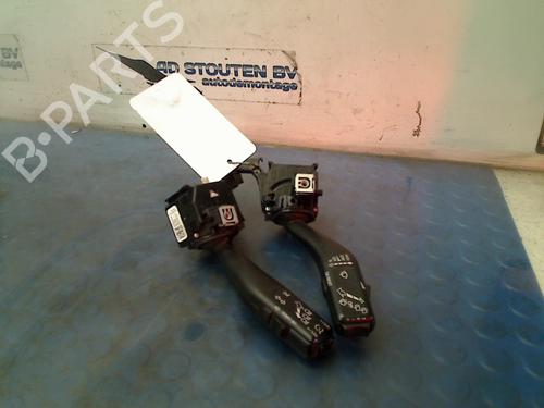 Used Steering column stalk SEAT LEON (1P1) 1.6 (102 hp) 12590423