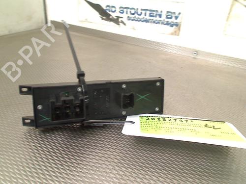 Left front window switch FORD FOCUS III 1.6 TDCi ECOnetic | BP29158055I27