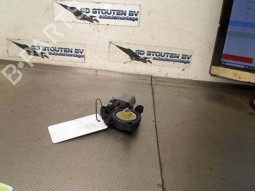 Portierruitmotor rechtsvoor VW UP! (121, 122, BL1, BL2, BL3, 123) 1.0 (60 hp) 31243468