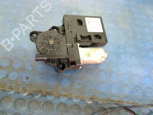 Right front window motor VOLVO V50 (545) 1.6 D | BP17724330E20 