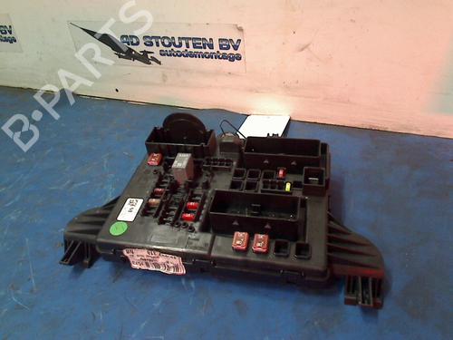 Used Fuse box OPEL INSIGNIA A Sports Tourer (G09) 2.0 CDTI (35) (131 hp) 12071156