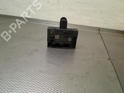 Módulo eletrónico SKODA OCTAVIA III Combi (5E5, 5E6) 1.4 TSI (140 hp) 33037730