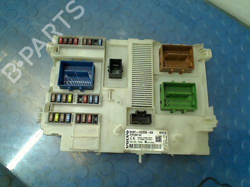 Fuse box VOLVO V70 III (135) T5 | BP11304988E1 
