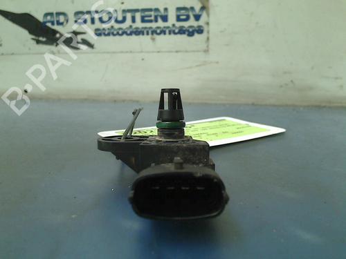 Used Electronic sensor VOLVO V60 I (155) D4 (181 hp) 13364346