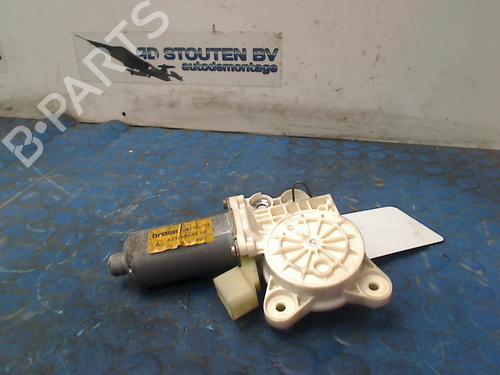 Used Right front window motor MERCEDES-BENZ SL (R230) 600 (230.476) (500 hp) 11263616