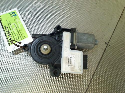 Left front window motor VW POLO VI (AW1, BZ1, AE1) 1.0 | BP38010634E21 - Image 3