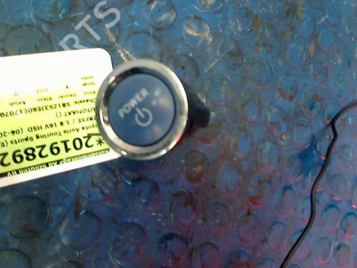 Switch TOYOTA AURIS Estate (_E18_) 1.8 Hybrid (ZWE186_, ZWE186R, ZWE186H) | BP11263176I30 