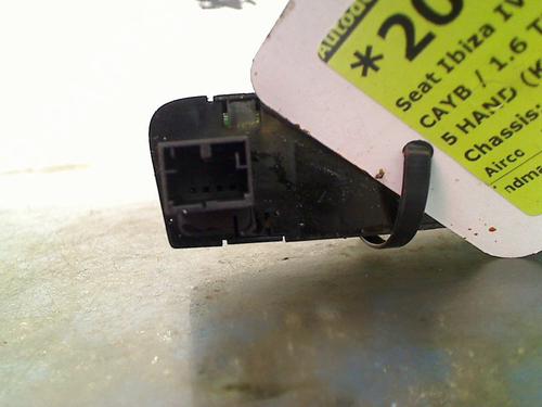 Warning switch SEAT IBIZA IV (6J5, 6P1) 1.6 TDI | BP36218639I22 - Image 4