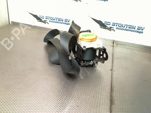 Used Front right seatbelt TOYOTA HILUX VIII Pickup (_N1_) 2.4 D 4WD (GUN125_, GUN125R) (150 hp) 27475234
